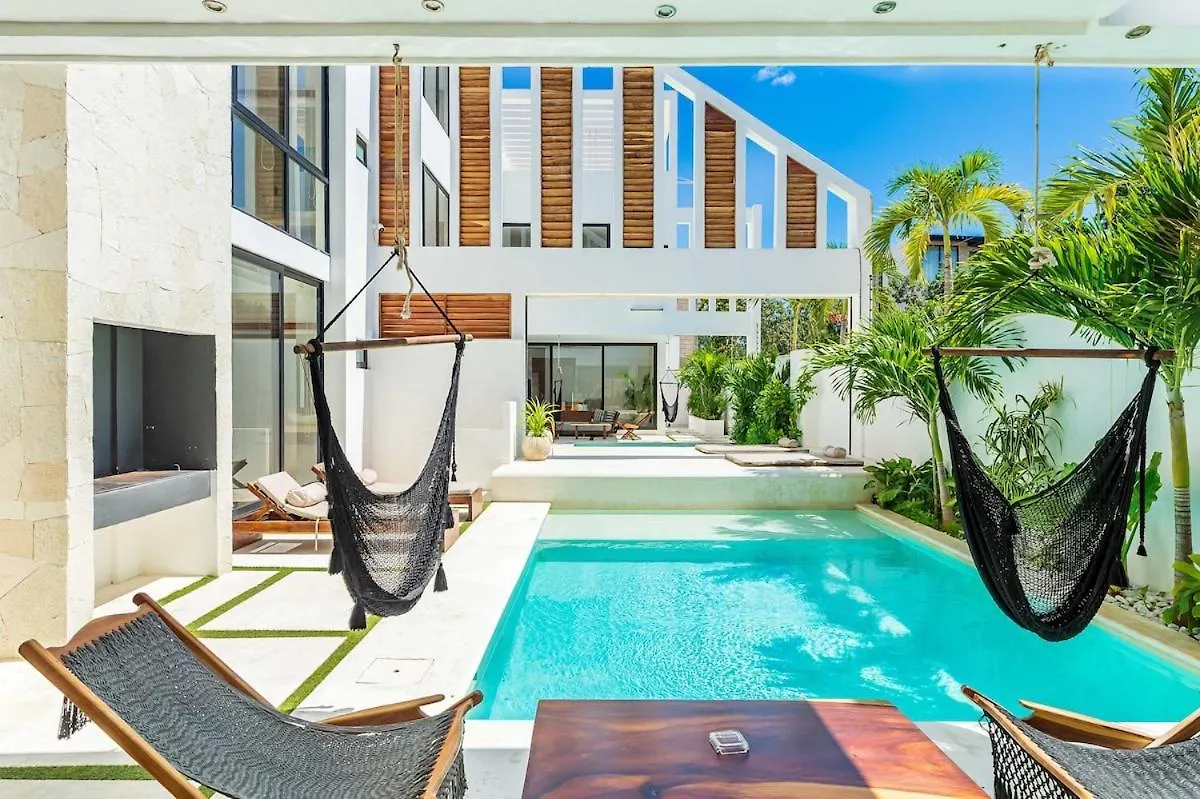 Casa Reyna And Casa Solesta 10 Bedroom Tulum Villa