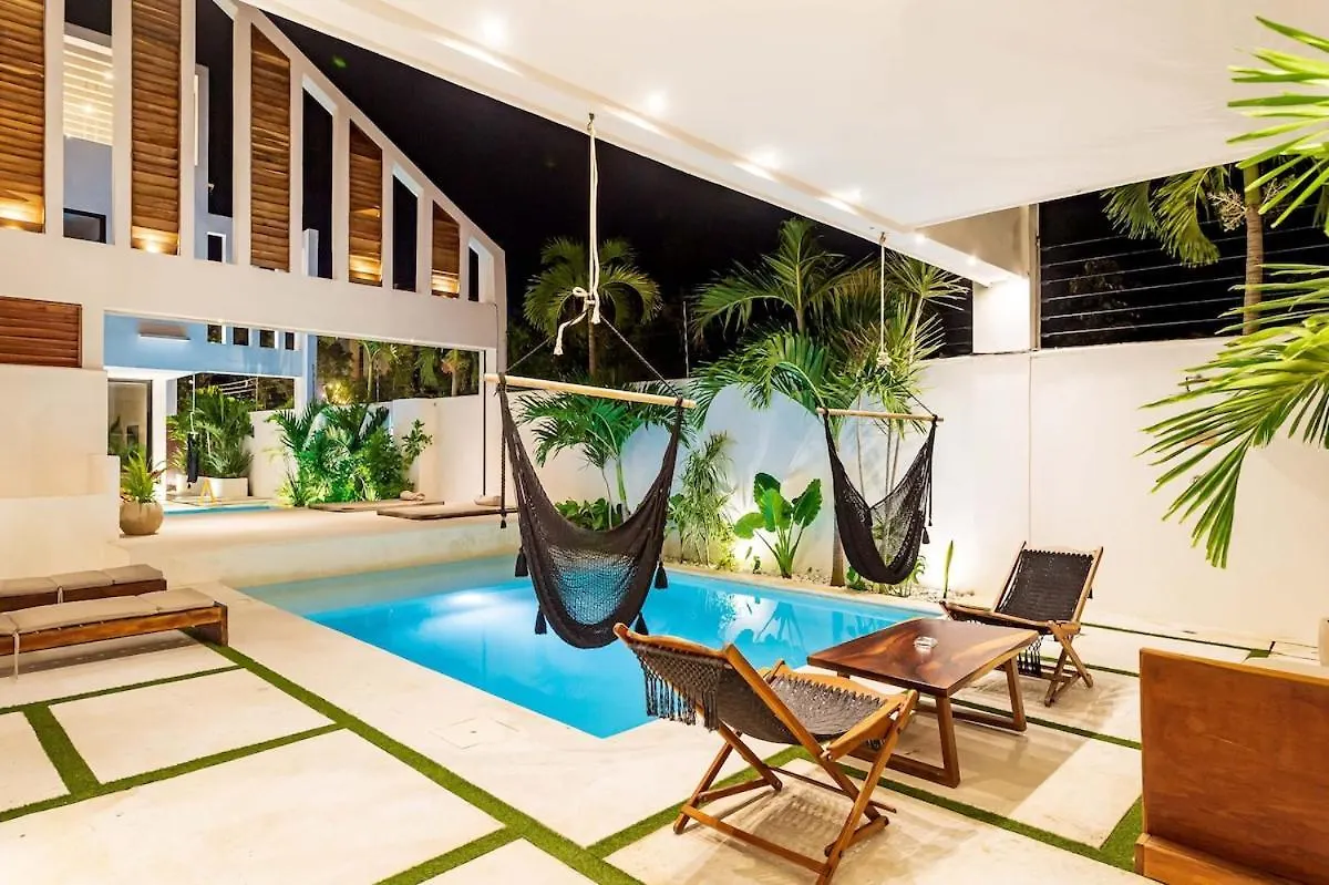 Casa Reyna And Casa Solesta 10 Bedroom Tulum Villa