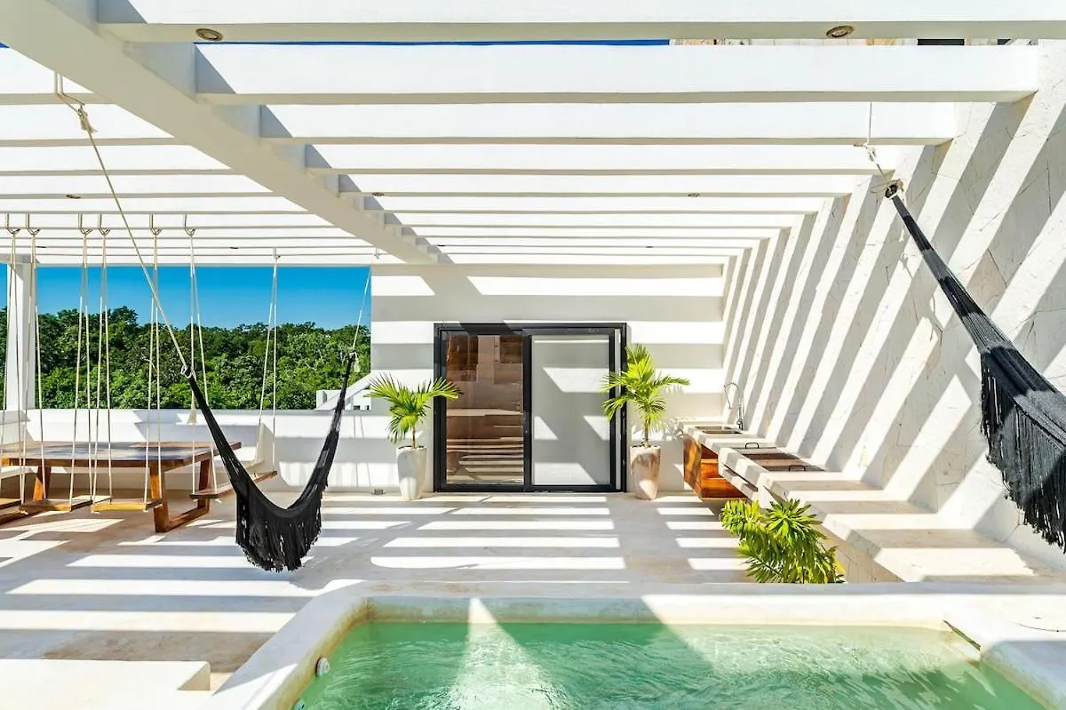 Casa Reyna And Casa Solesta 10 Bedroom Tulum Villa